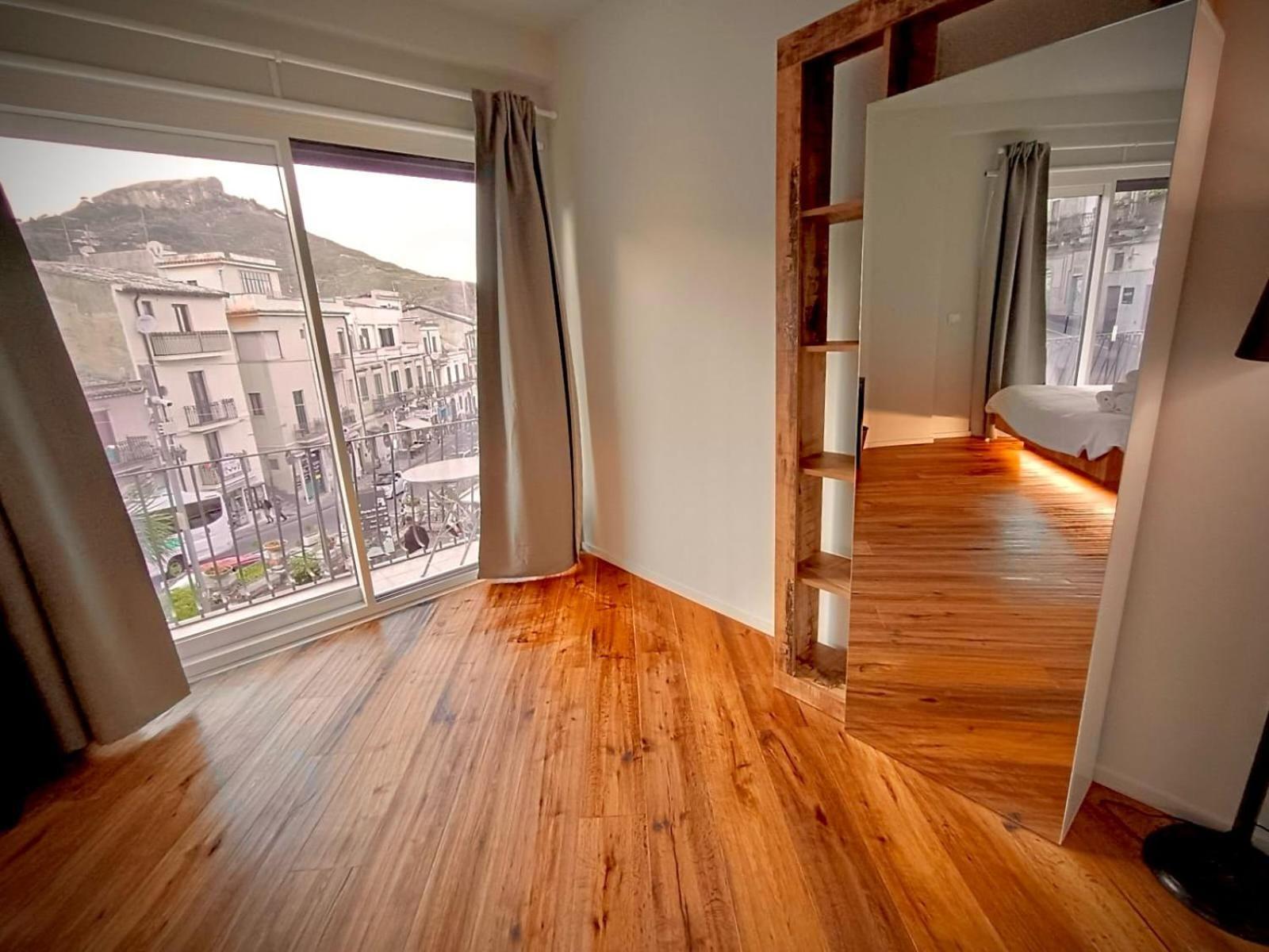 Taormina Boutique Rooms Exterior photo