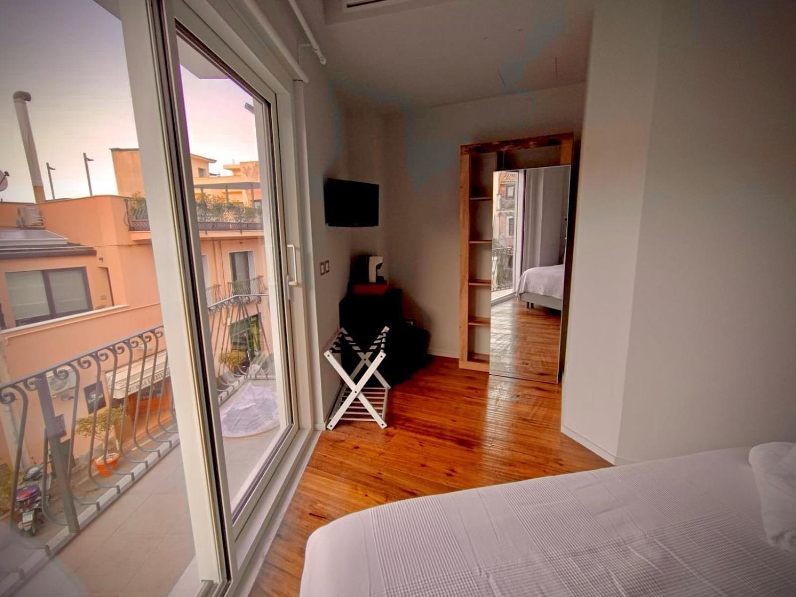 Taormina Boutique Rooms Exterior photo